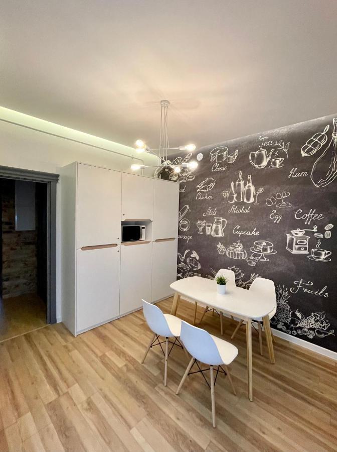 Apartment Centre Inn Chernivtsi Exterior foto